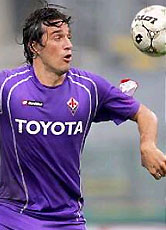 Vorsicht, deutsche Abwehr: Luca Toni schoss 31 Tore in der Seria A und 2 Tore gegen die Ukraine.